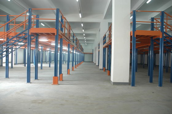 شراء حلول الميزانين الفولاذية الهندسية للتخزين الصناعي والخدمات اللوجستية تصنيع عبر الإنترنت